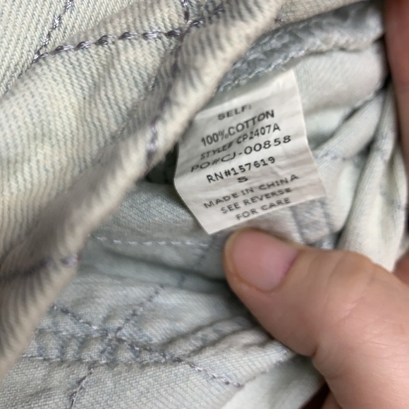 Cloud Ten Quilted Denim Shorts | NWT Size Small - Picture 8 of 9